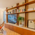 Montmartre Penthouse With Stunning Sacre-Coeur View