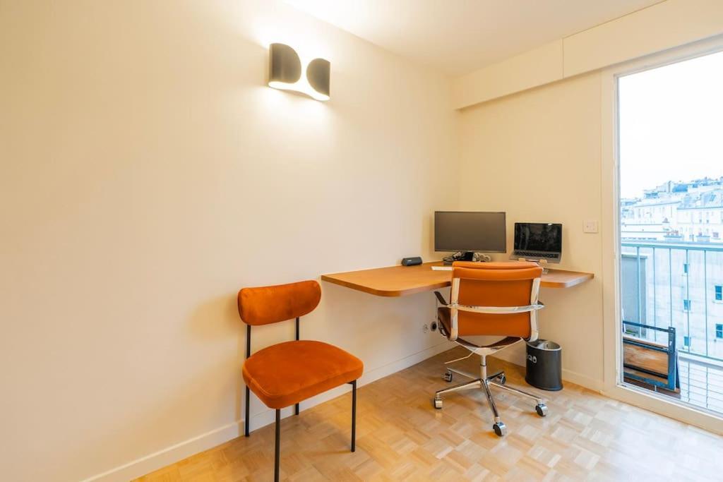 Montmartre Penthouse With Stunning Sacre-coeur View Appartement